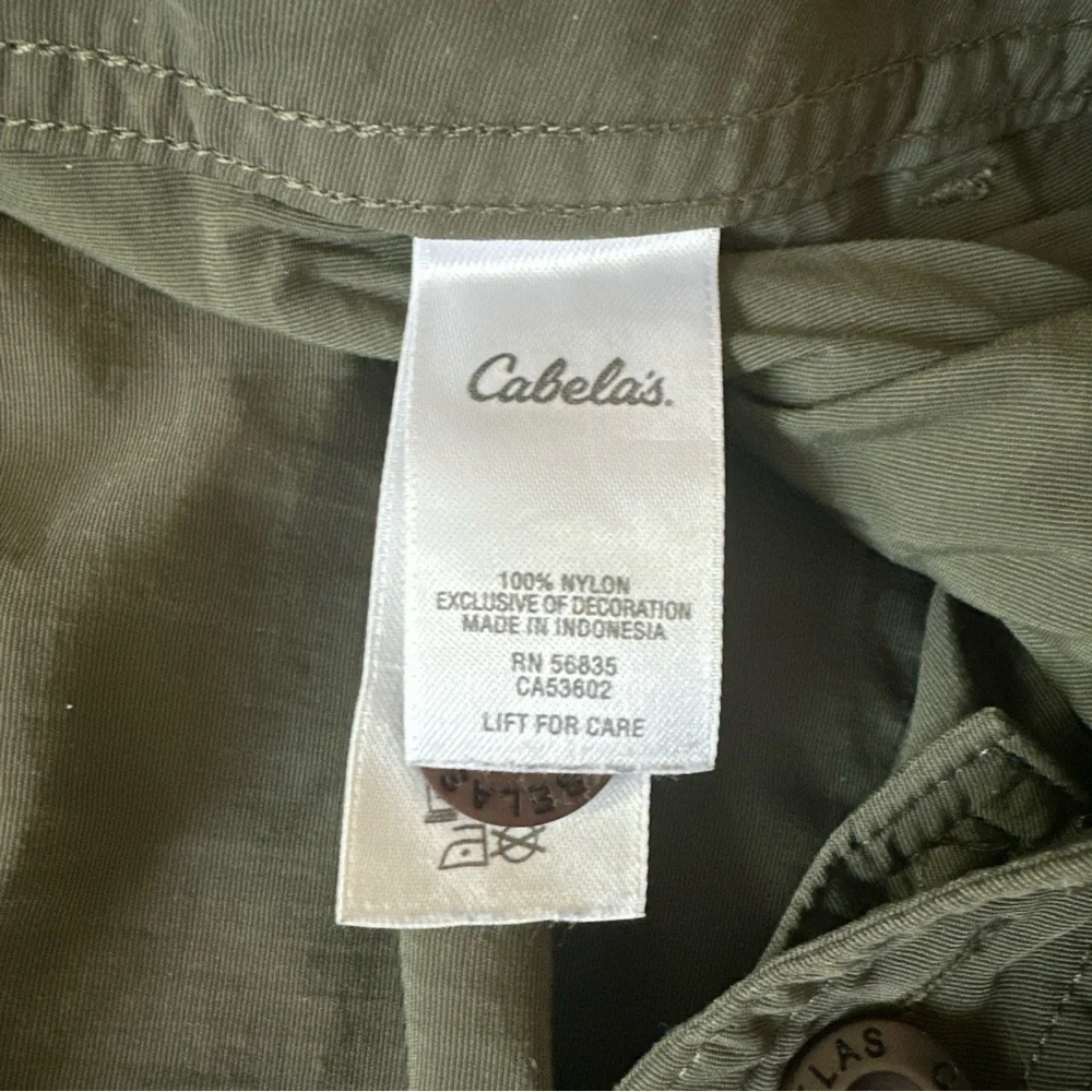 Cabela’s Cargo Classic‎ Fit Pants Mens 42X32 Zip Off Shorts Belted Hiking Green